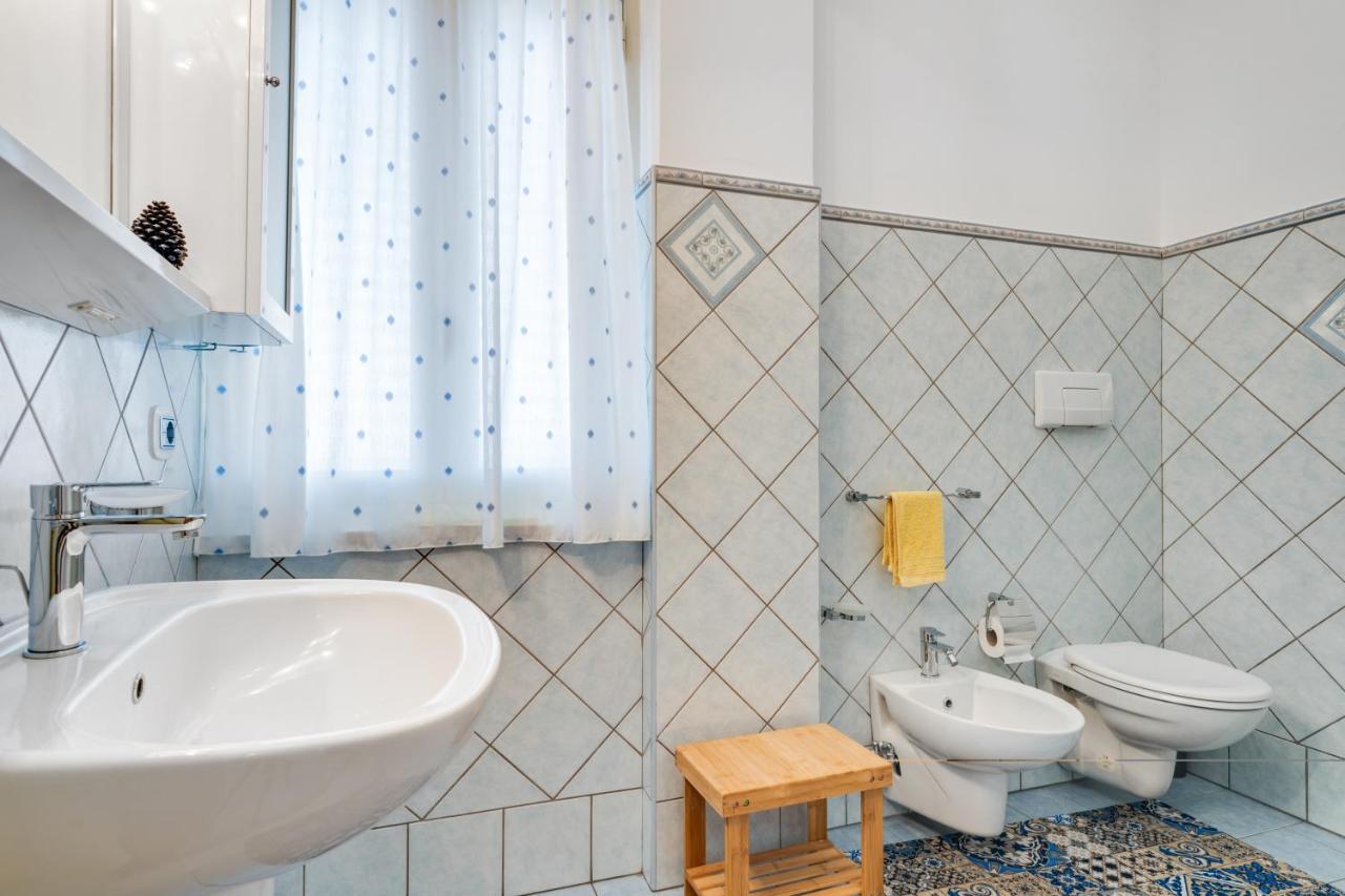 קטאניה Roomy And Bright Apartment With Balconies X6 מראה חיצוני תמונה